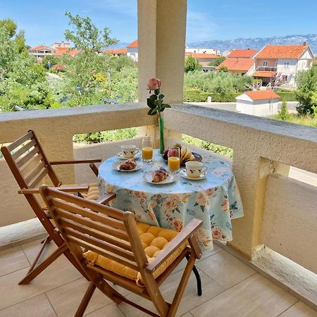 Apartmani Bosiljka 닌 외부 사진