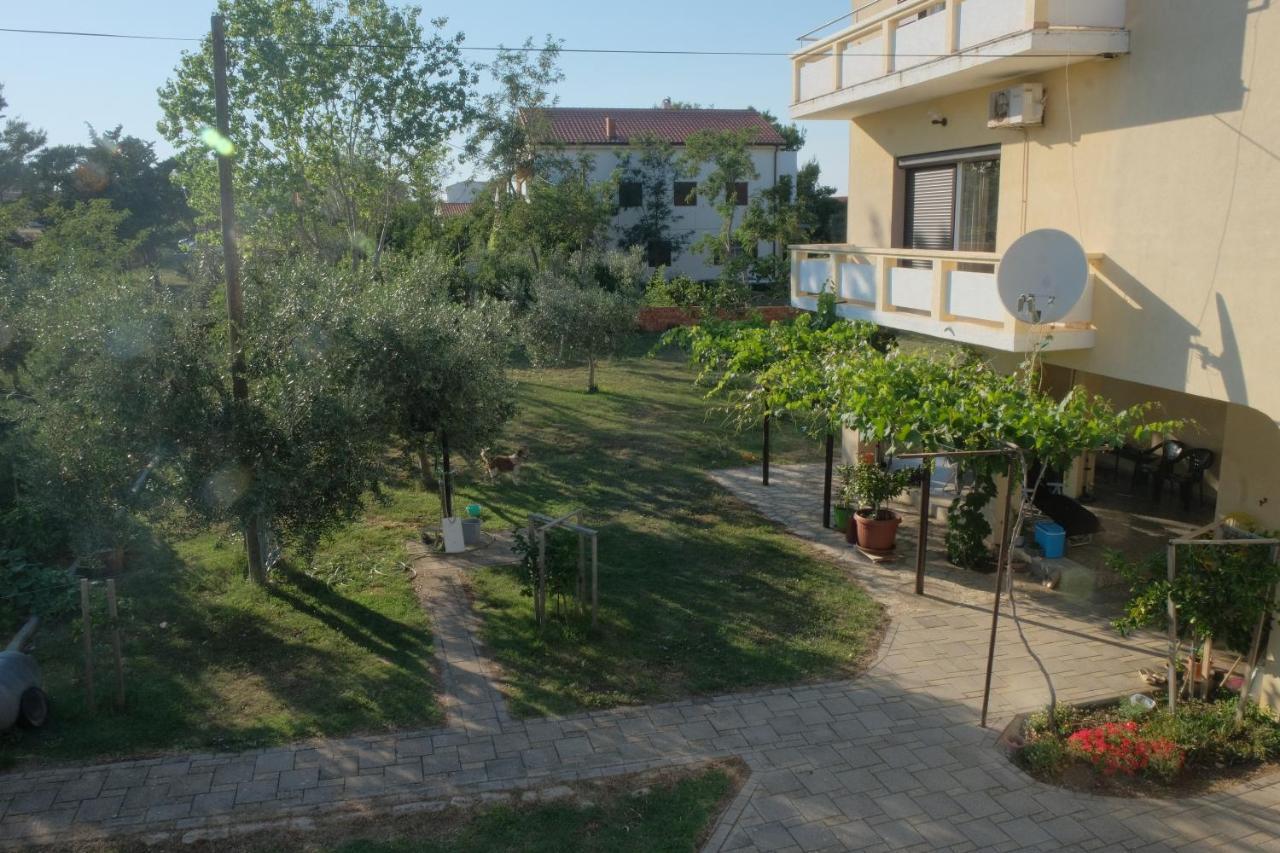 Apartmani Bosiljka 닌 외부 사진